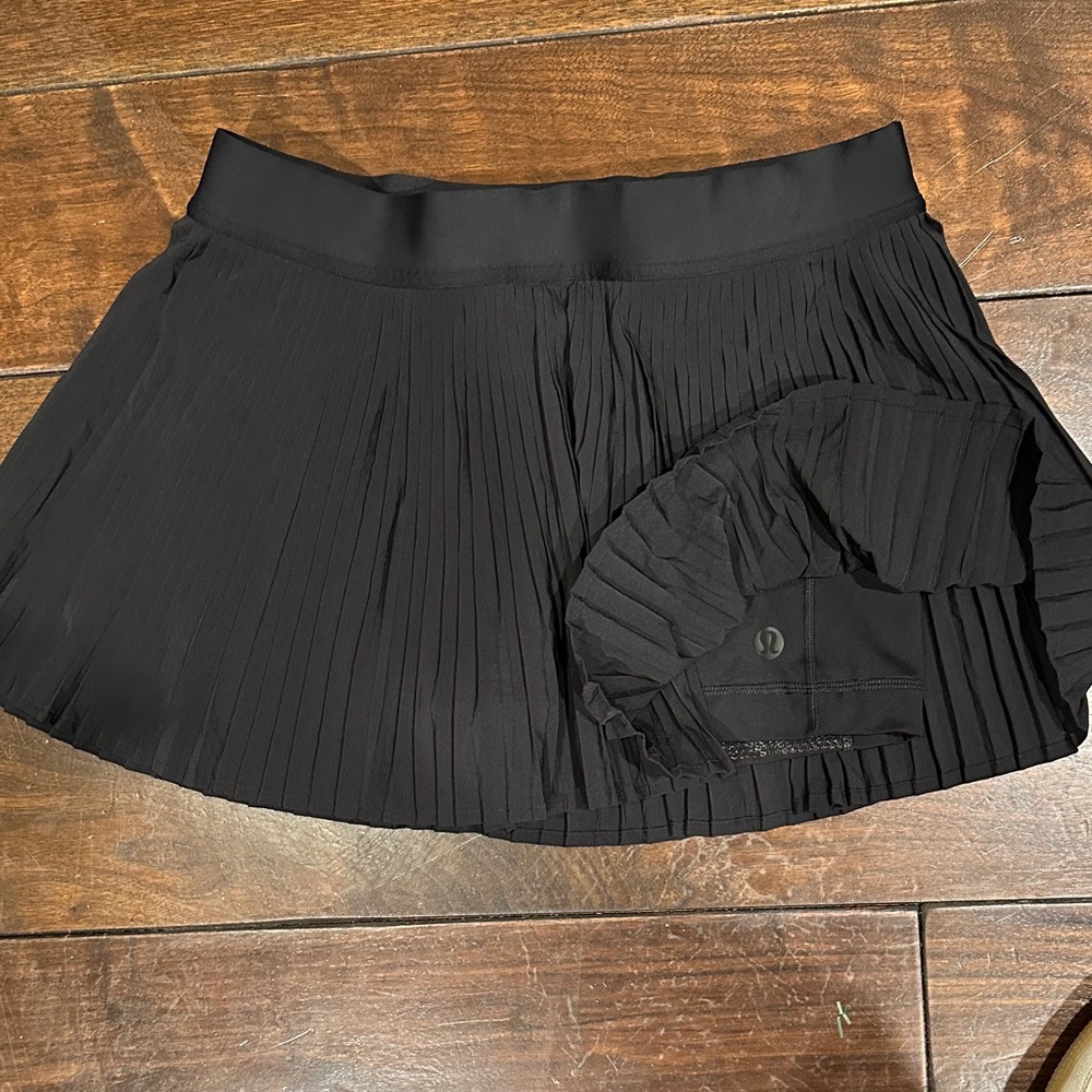 Lululemon Athletica Black Skirt
